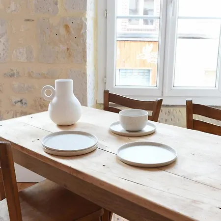 Les Nids Perches - Place Notre-dame מונטניה-או-פרש