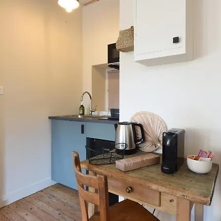 Les Nids Perches - Place Notre-dame Apartment