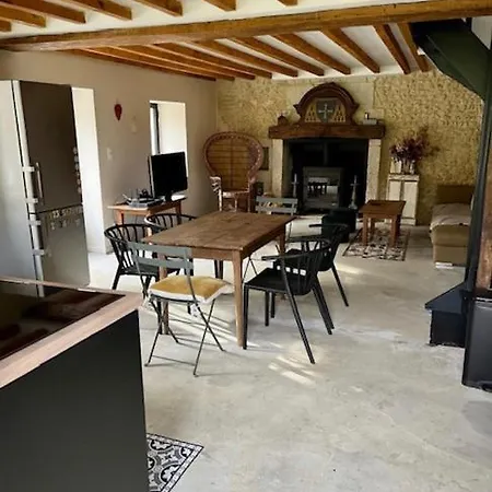 Les Nids Perches - Place Notre-dame Mortagne-au-Perche