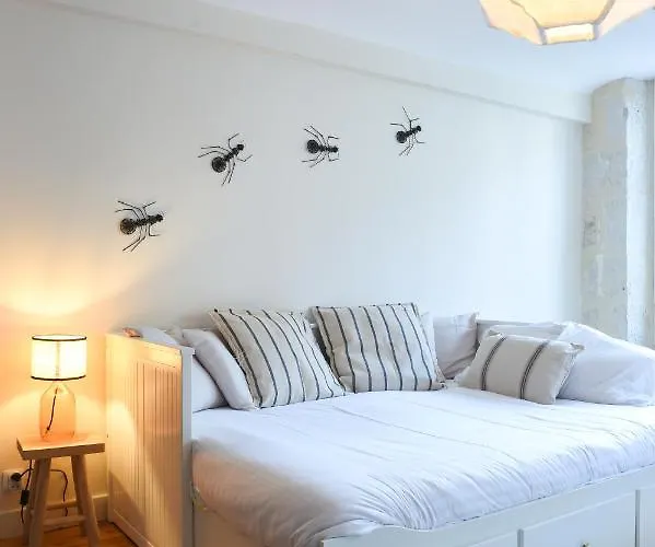 Les Nids Perches - Place Notre-dame Apartamento