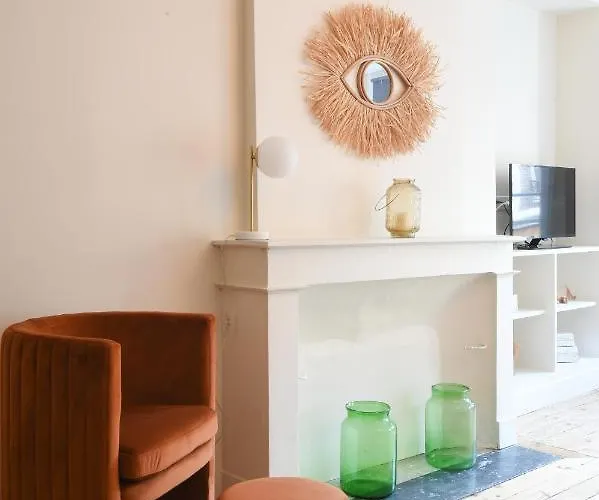 Les Nids Perches - Place Notre-dame Apartamento